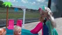 POOL Fun ! Ice Prank - Elsa & Anna toddlers - Barbie's New Car - Swimming - Splash - Water - Slide-n5
