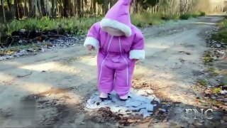 baby-kids-fails-2015-funny-baby-fail-hour-compilation-fun-4