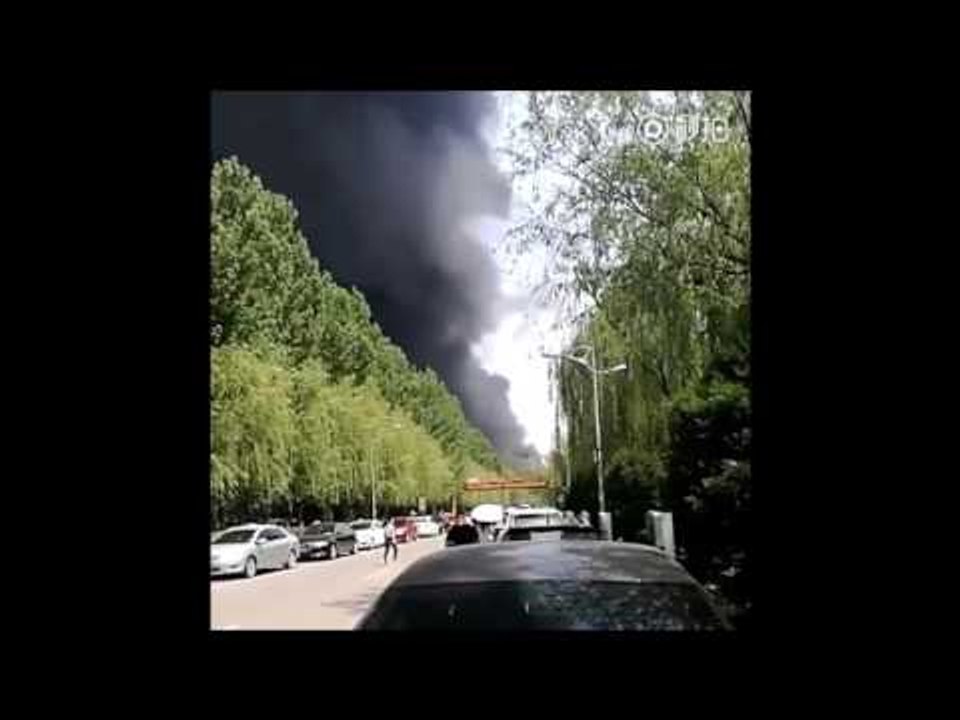 Fire at Beijing's Xiedao Resort Spews Giant Smoke Plumes Into Sky