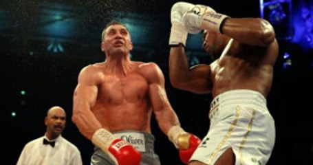 Boksör Klitschko, Yediği Yumruktan Sonra Görmemeye Başlamış