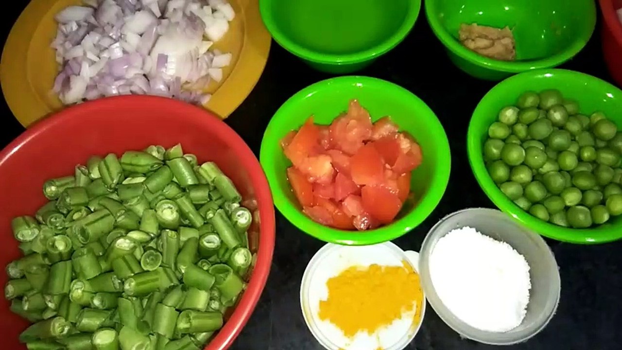 Chicken Roll With Beans And Matter