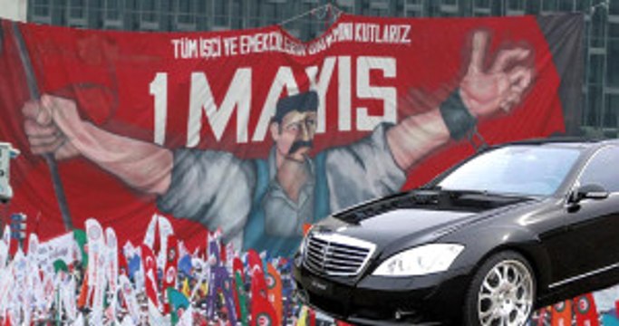 Türkiye'nin 1 Mayıs Gerçeği: Sendika Yok, Sendika Ağaları Var