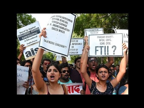 FTII students begin hunger strike, demands removal of Gajendra as chairman