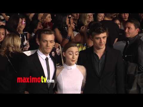 Saoirse Ronan TWILIGHT Breaking Dawn Part 2 Premiere ARRIVALS