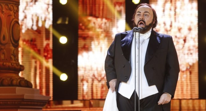Falete imita a luciano pavarotti TCMS-4