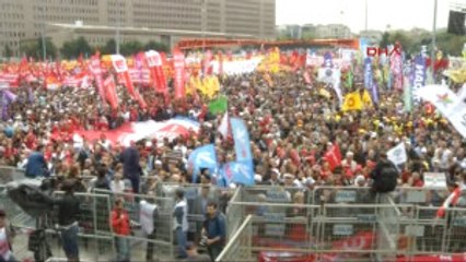 Disk Genel Başkanı Kani Beko Bakırköy'deki Kutlamalarda Konuştu