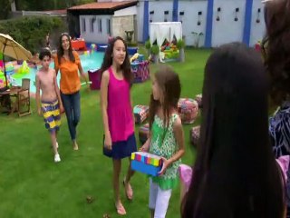 La flor mas bella del jardin