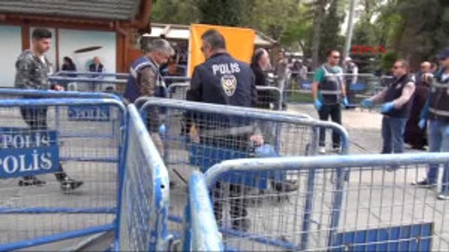 Kayseri 1 Mayıs'ta Ysm'ya Sitem: Gözün Kör Olsun