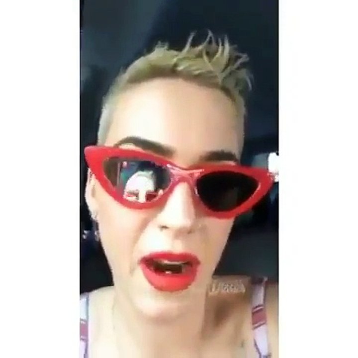 Katy Perry - Barack Obama joke gets major backlash! HOT Pop singer got slammed by haters and fans!