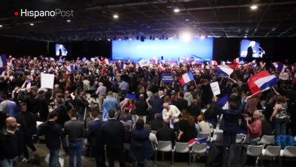 Le Pen carga contra Macron y lo llama “adversario del pueblo”