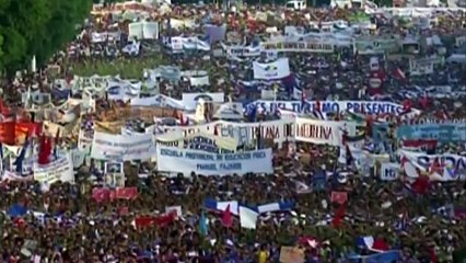 Cuba faces last May Day parade under Castro