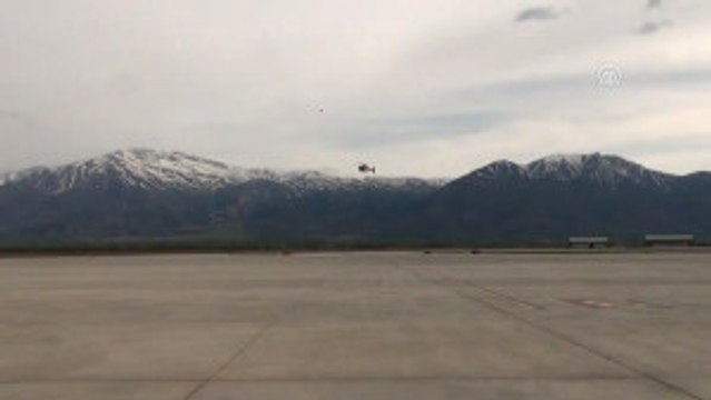 Ambulans Helikopter 80 Yaşındaki Hasta Için Havalandı