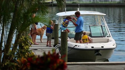 Boston Whaler's 270 Vantage