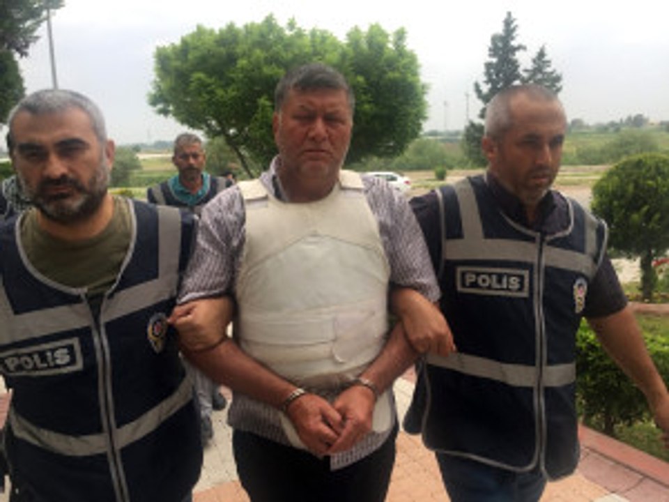Adana 2 Kardeşi Ile Eşlerini Öldüren Zanlı Söylenecek Bir Şey Yok