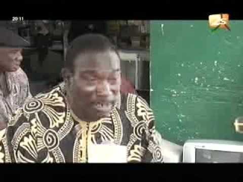 Réaction des sénégalais sur la sortie médiatique de Wade - Jt Français - 26 Mai 2012