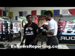 WOW !! Shane Mosley jr on mitts after sparring everyday - EsNews Boxing