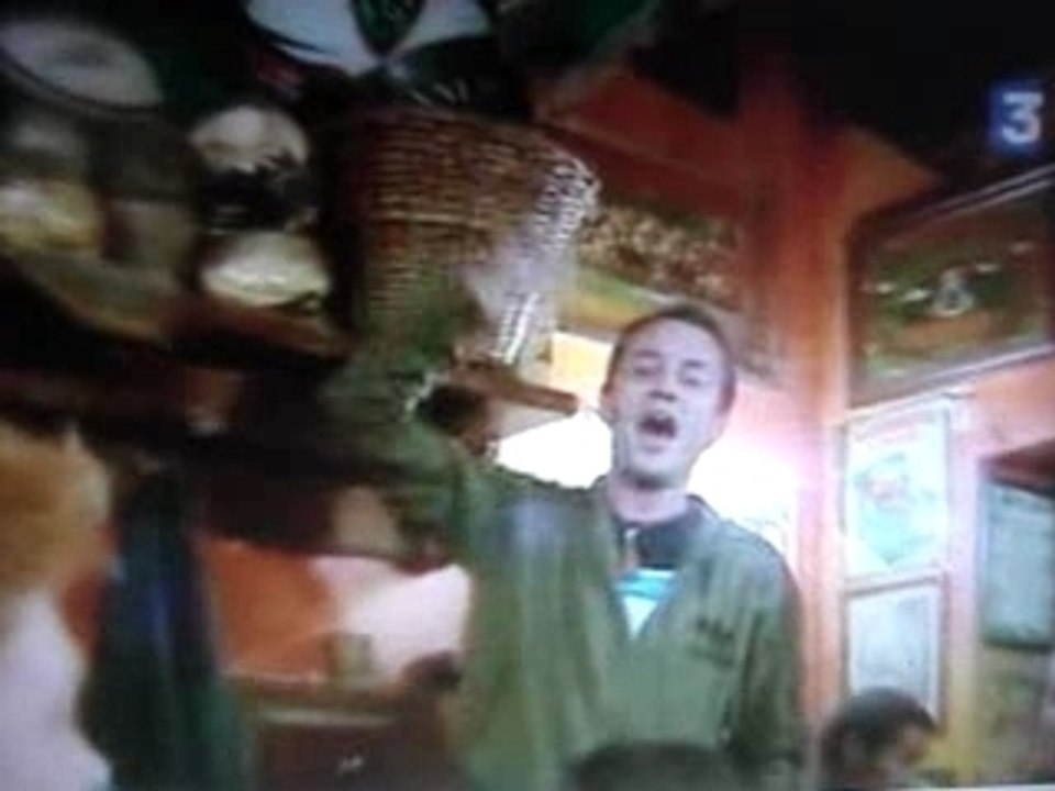 LIVERPOOL 0.1  O.M   allez l'om ,allez l'ooooooooo AU PUB