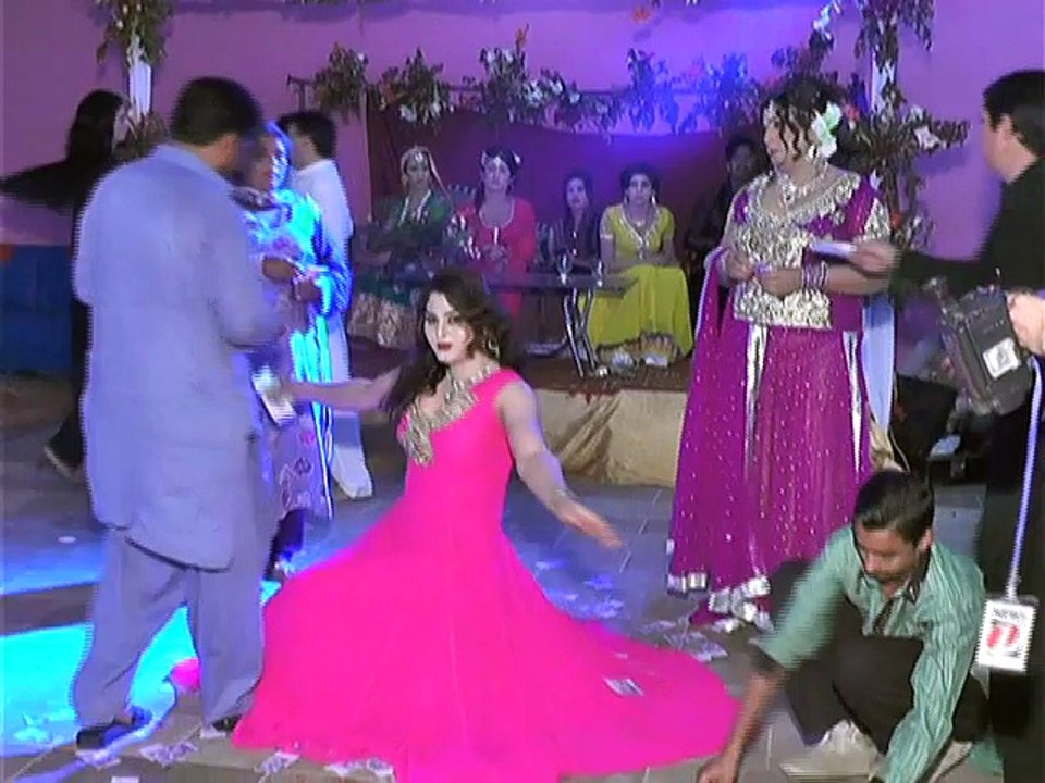private mujra party new hot mujra 2017 Nagan Dance