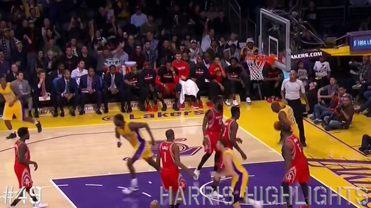 Top 100 Plays of the '15-16 NBA Season_24
