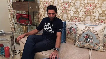 See What Shahid Afridi Reply To Indian Fan