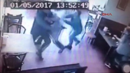 Tuzla'da Kadının Kocası Tarafından Vurulma Anı Kamerada