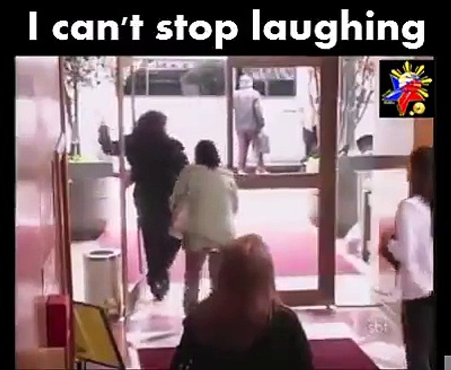 I can't stop laughing after watching this video