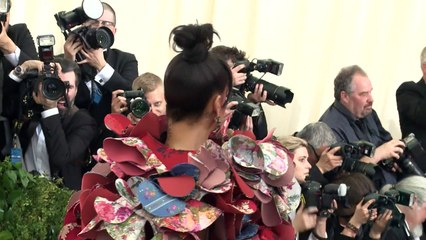 Les célébrités se retrouvent pour la gala annuel du Met