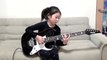 A 8 ans elle déchire tout à la guitare électrique