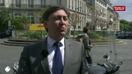Sortie de l'euro : "L'idée générale, c'est de négocier en moyenne six mois", explique Bernard Monot