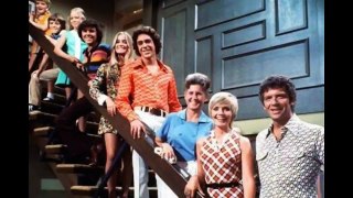 THINGS YOU DIDNT KNOW ABOUT THE BRADY BUNCH
