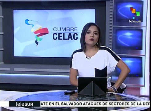 Canciller venezolana informa que está en El Salvador para cumbre Celac
