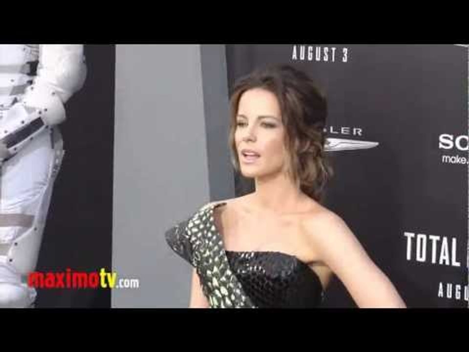 Kate Beckinsale "Total Recall" Premiere ARRIVALS