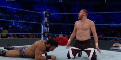 WWE Smackdown Live 5/2/17 Jinder Mahal vs Sami Zayn