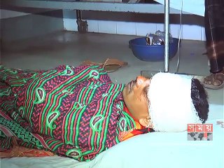 চালকের অসতর্কতায় টাঙ্গাইলের দুর্ঘটনা, অভিযোগ আহতদের