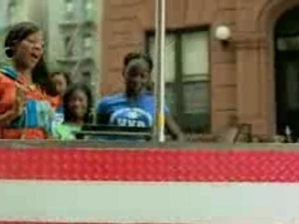 Lil Mama - G-Slide (Tour Bus)