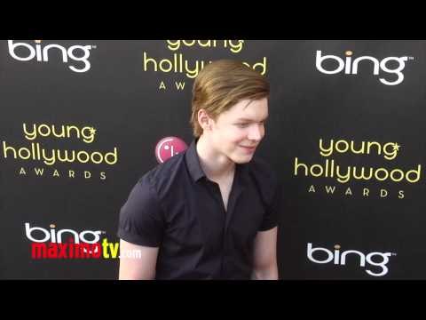 Cameron Monaghan at 14th Annual Young Hollywood Awards - Maximo TV Red Carpet Video