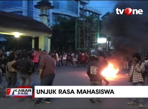 Unjuk Rasa Mahasiswa Ricuh, Enam Orang Ditangkap
