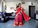 Indian home made girls cute dance