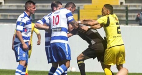 Hakeme Saldıran Oyuncu Futboldan 4.5 Yıl Men Cezası Aldı