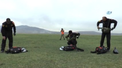 Komandolar Erciyes-2017 Tatbikatında Göz Doldurdu