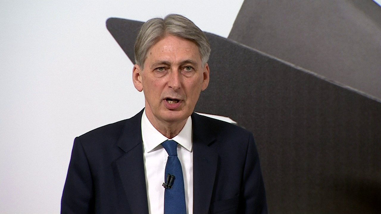 Hammond brands Corbyn economic policies a 'recipe for chaos'
