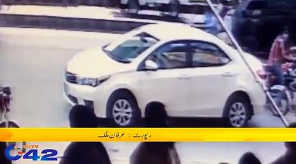 A Woman Lost Everything in Daylight at Ichra Lahore