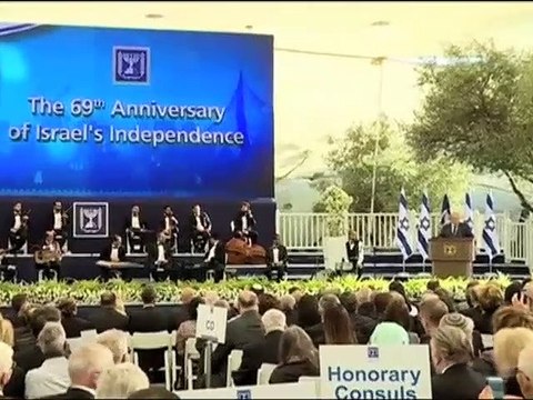 আজ ট্রাম্পের সঙ্গে মাহমুদ আব্বাসের বহুল প্রত্যাশিত বৈঠক