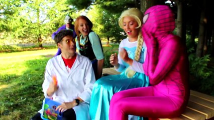Frozen Elsa is GOLD, BLUE, GREEN SPIDERELSA!  w/ Spiderman Joker Maleficent Spidergirl Superheroes