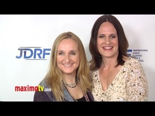 Melissa  Etheridge and Linda Wallem at JDRF 9th Annual "Finding A Cure: The Love Story Gala"