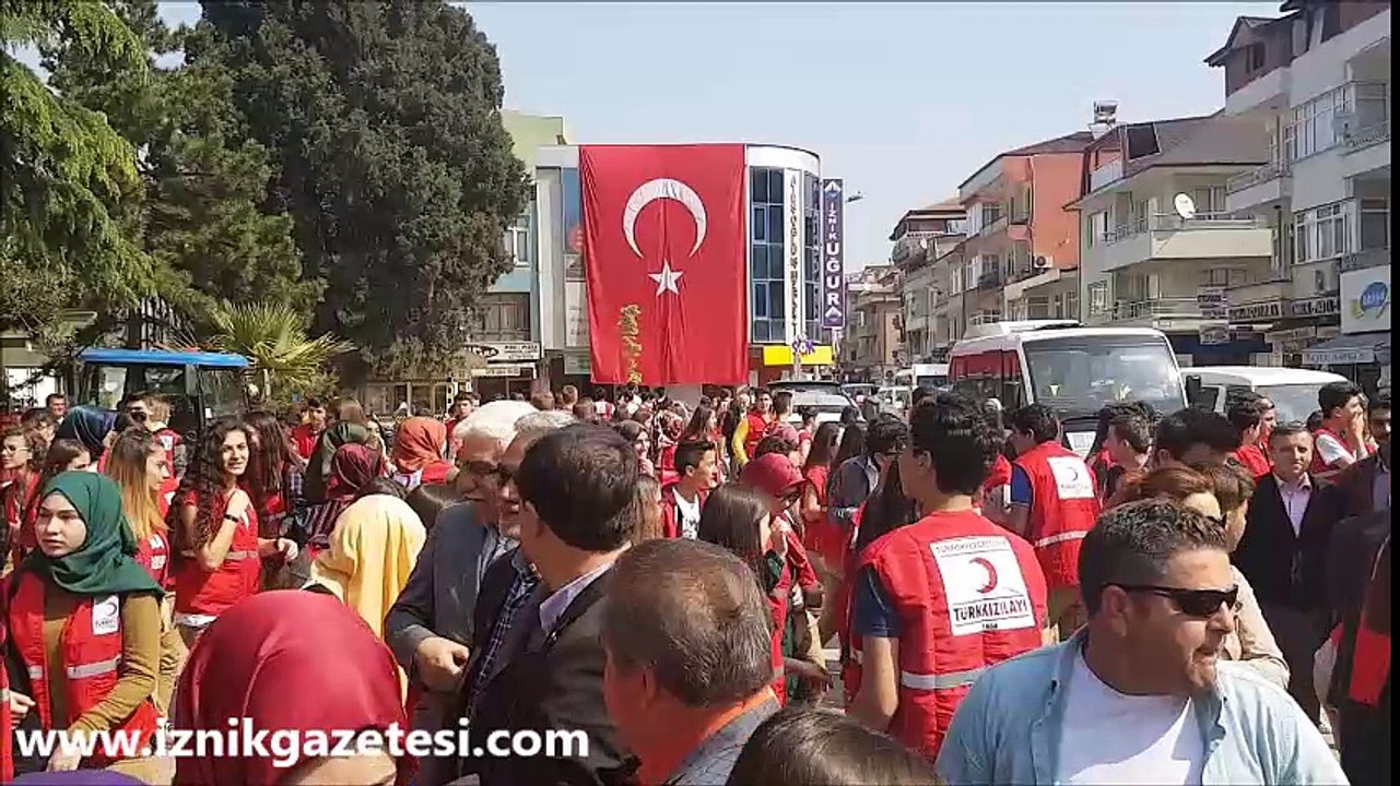 İznik'te gençler kan bağışı için seferber oldu