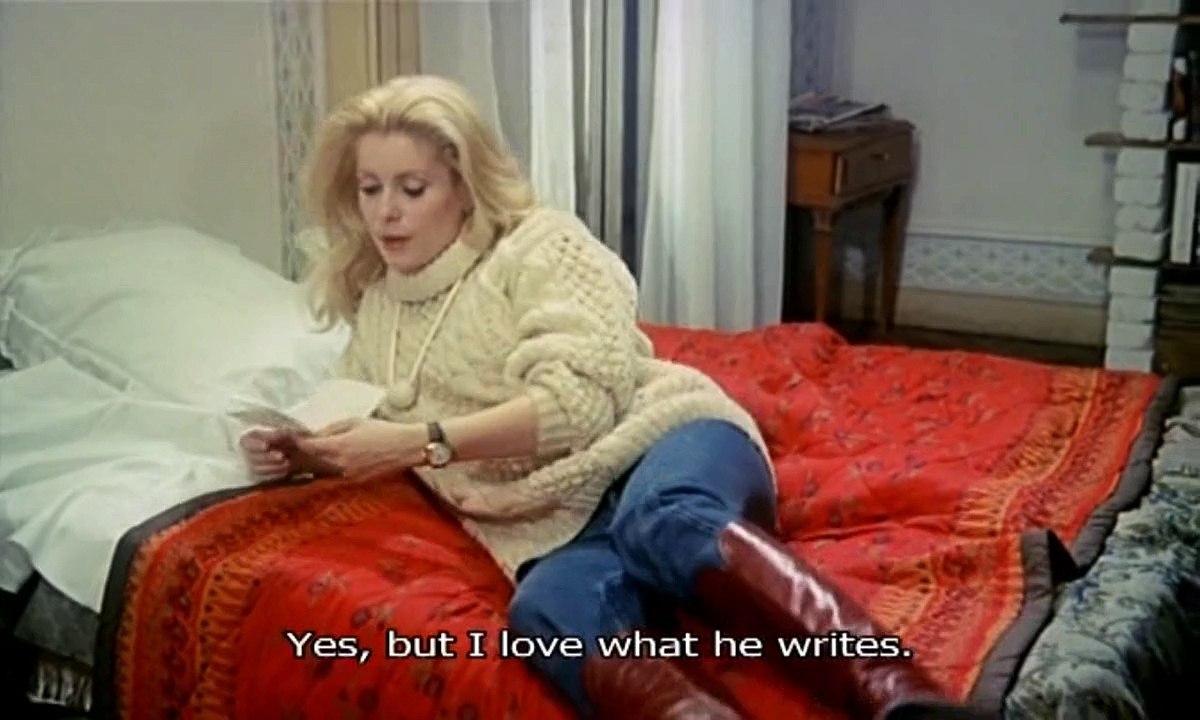 La femme aux bottes rouges (1974) 1/2