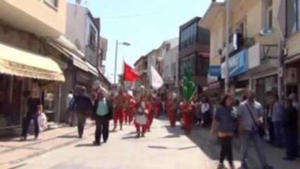 Ayvalık'ta Türklük Günü Coşkusu