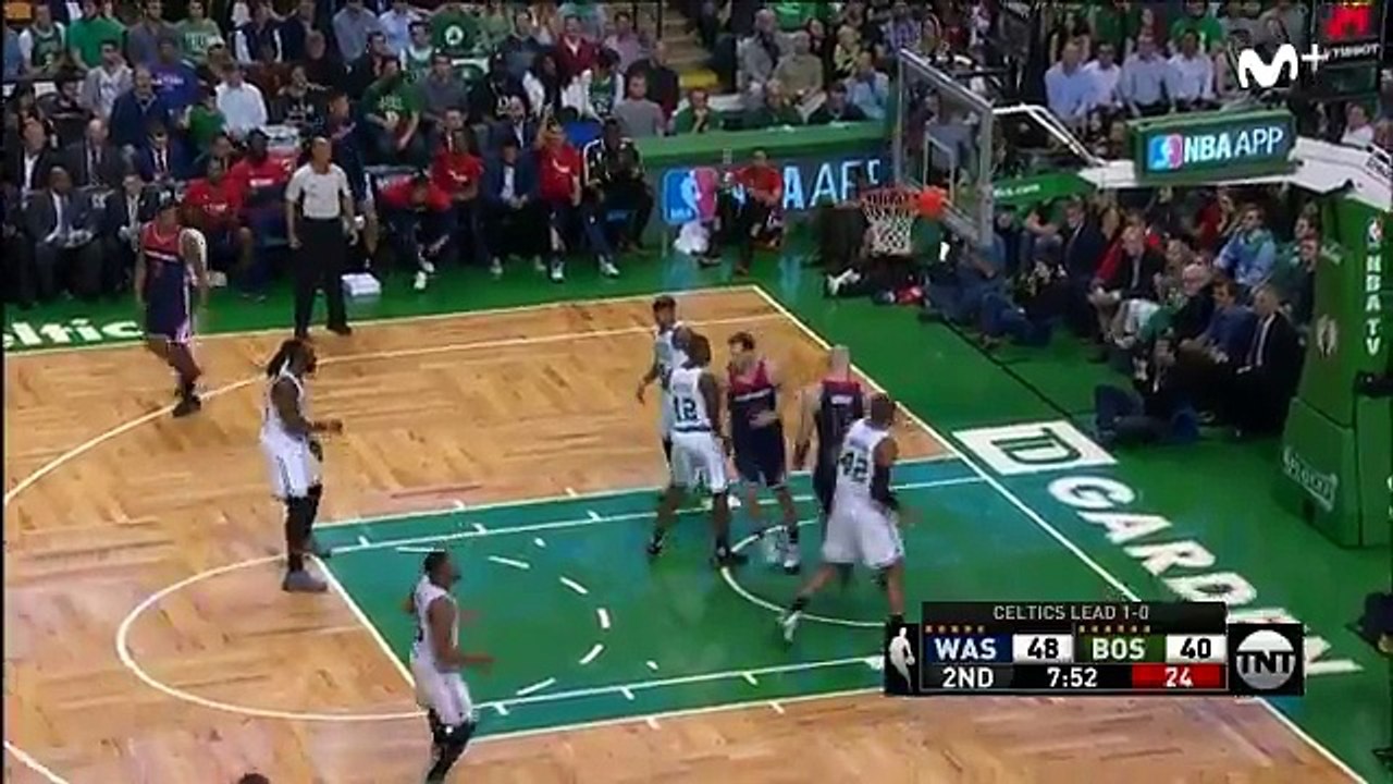 La gran noche de este jugador ante todos sus compañeros