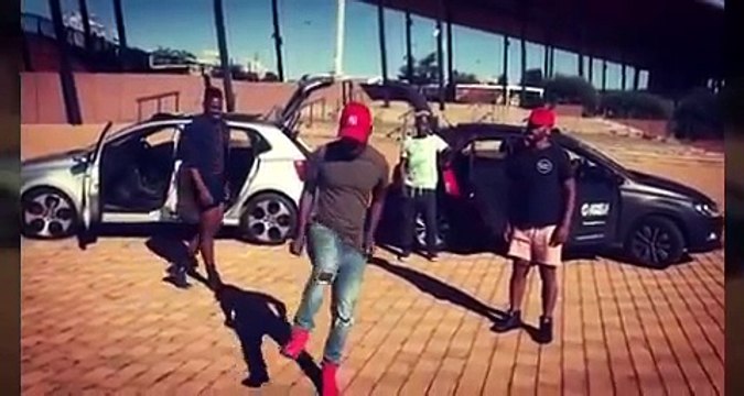 New video Skeem Saam Kwaito Lit Sbhujwa Dance - SA Trending Videos (2)